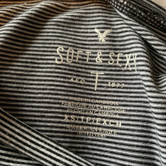 American Eagle Soft Tee - Picture 2 of 3